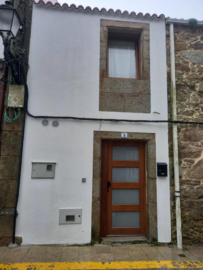 דירות פיניסטרה Casa Xenoveva מראה חיצוני תמונה